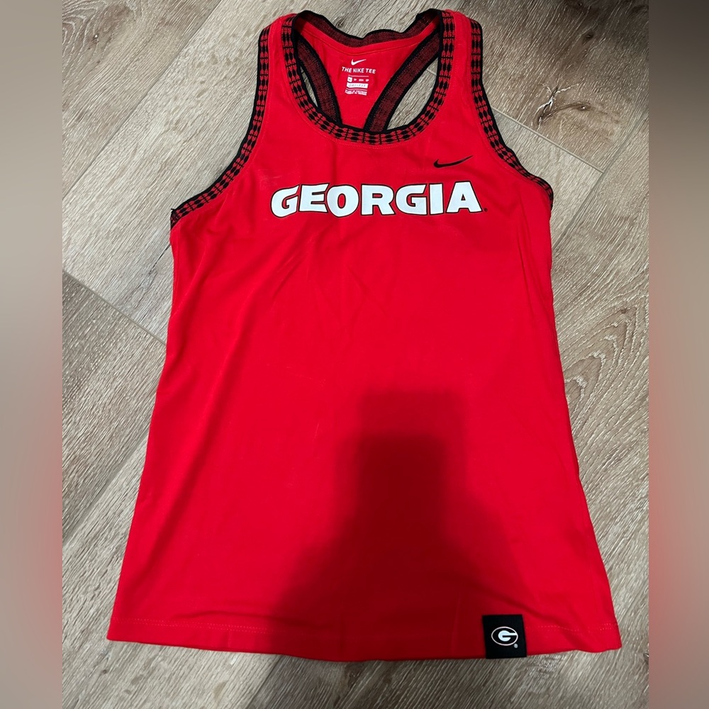 University of Georgia Nike Tank Top XS and Bulldogs scarf.
